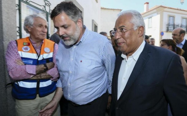 INCÊNDIOS: “Termos garantido que ninguém tenha morrido é extraordinário”, diz António Costa
