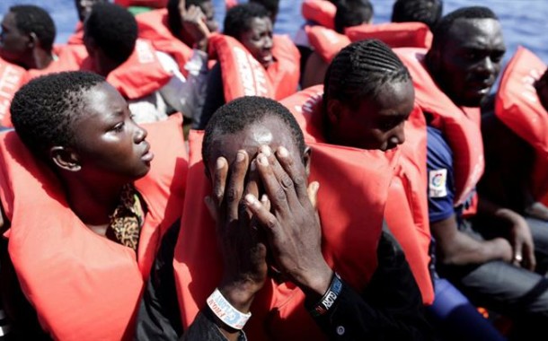 Amnistia Internacional acusa governos europeus de “conluio” com a Líbia
