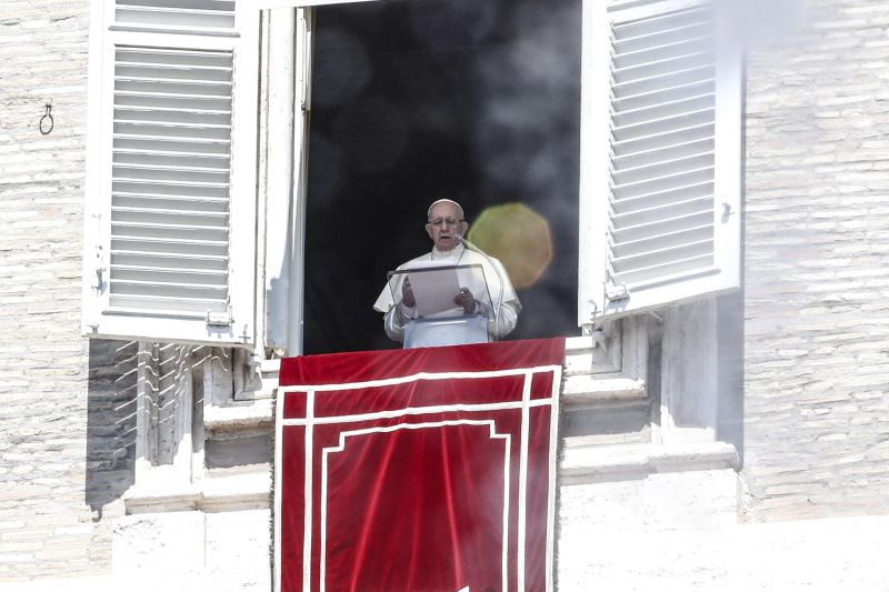 Papa Francisco admite “vergonha” por casos de abusos sexuais na Igreja
