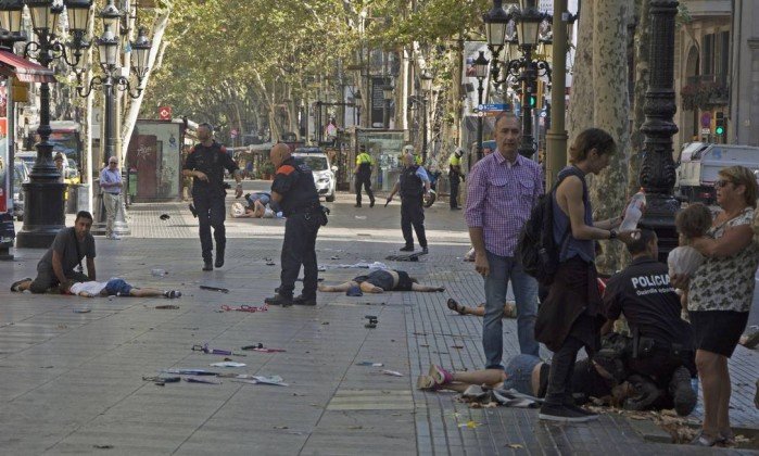Autor moral do atentado em Barcelona continua à solta na Europa