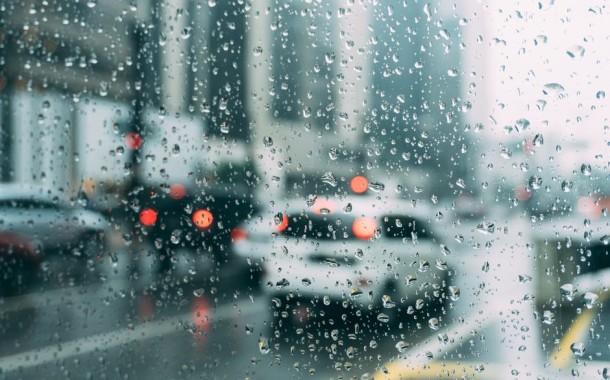 Minho sob aviso amarelo devido a chuva e trovoada até às 21 horas desta quarta-feira