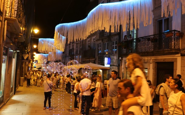 Arruada com as ‘Sopa de Pedra’ no encerramento da Noite Branca de Braga