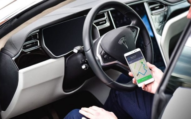 Depois da Uber, a Taxify chega a Braga