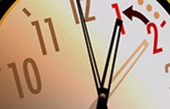 Polémica à parte, relógios atrasam uma hora esta madrugada