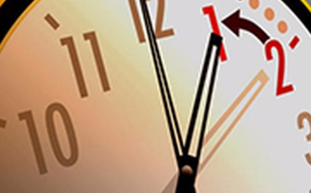 Polémica à parte, relógios atrasam uma hora esta madrugada