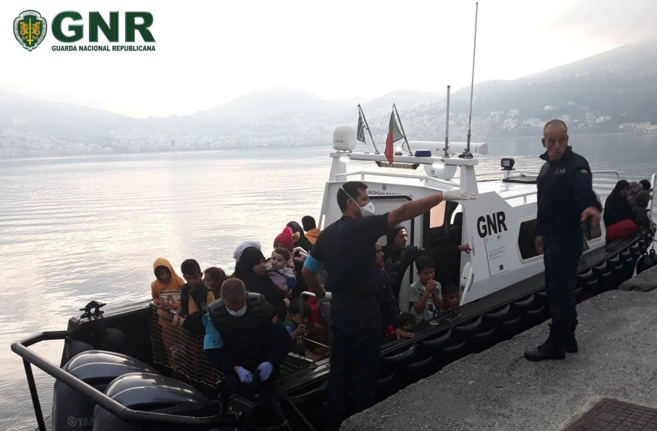 GNR auxiliou mais de 2500 migrantes este ano no âmbito da FRONTEX
