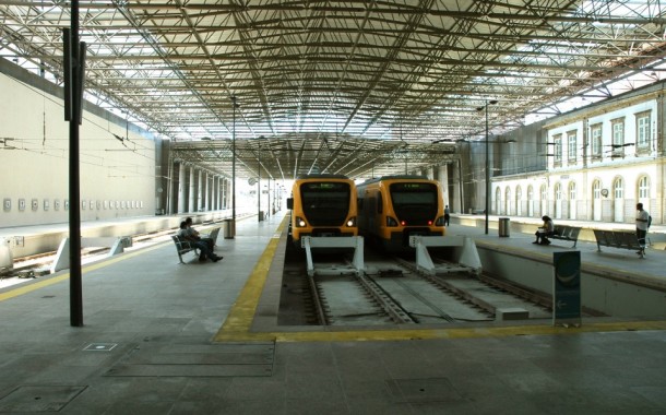 Greve afecta circulação de comboios na sexta-feira