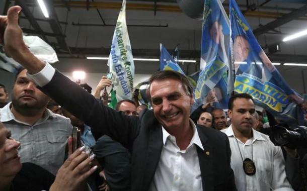 BRASIL: Bolsonaro lidera última sondagem com 31% dos votos