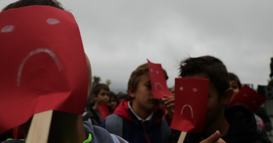 Protesto contra a falta de funcionários encerrou Secundária D. Maria II