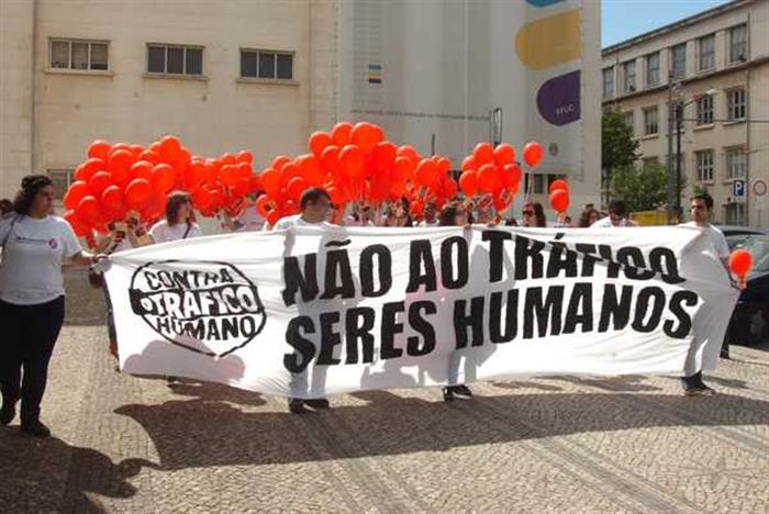 Quatro portugueses detidos em Espanha por tráfico de pessoas