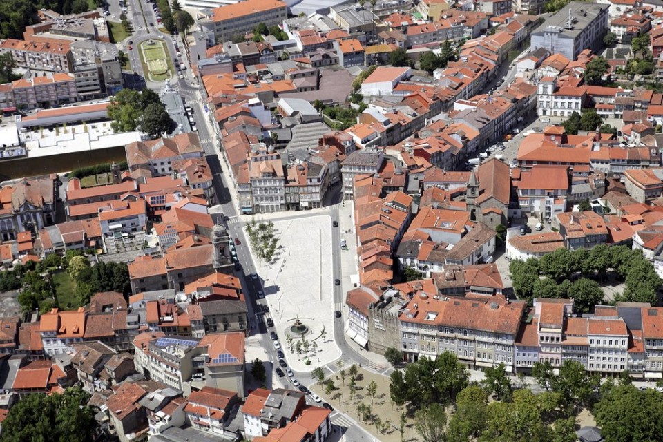 GUIMARÃES: Bloco considera “tímidas” propostas para transportes públicos