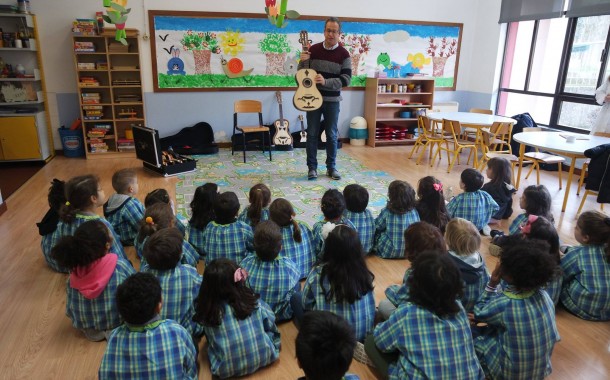Serviço Educativo Integrado de Braga dá a conhecer instrumentos tradicionais ao pré-escolar