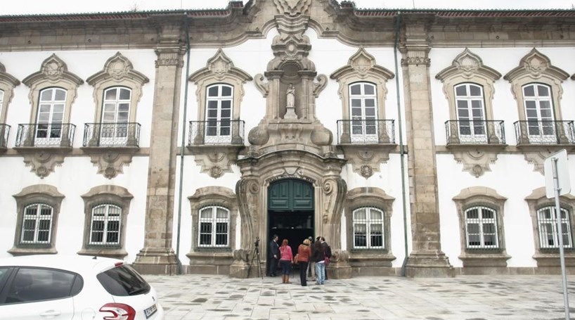 Câmara de Braga contra transferência de competências; PS discorda