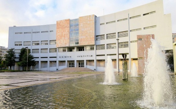 Romenos que furtavam em grandes superfícies julgados à revelia em Braga