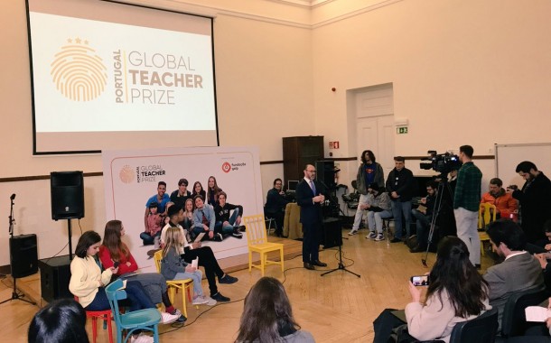 Câmara de Braga apoia Prémio Nobel do Ensino