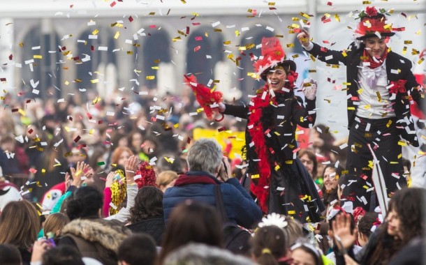 Carnaval com chuva, vento e temperaturas mais baixas