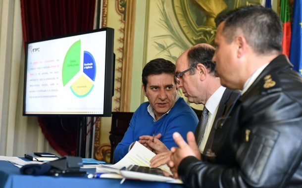 Limpeza de terrenos florestais na ordem do dia Comissão Municipal de Protecção Civil de Braga