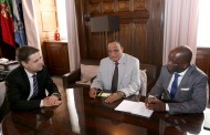 Cônsul Moçambicano apela em Braga à entrega de auxílios na Cruz Vermelha Portuguesa