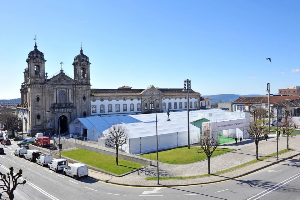 Mercado Municipal Temporário de Braga abre esta quinta-feira