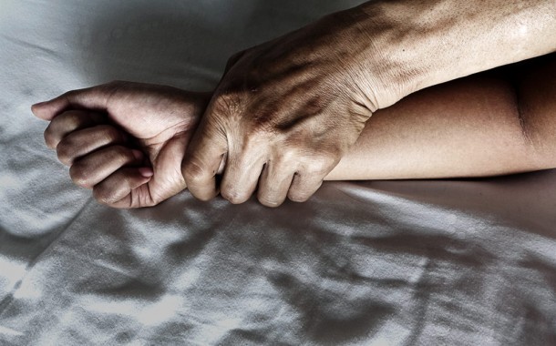 Jovem de 19 anos institucionalizada em Braga raptada pelo pai e violada por ‘marido’ recluso