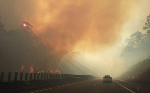 Incendio: A28 reaberta ao trânsito em Esposende. Escolas reabrem esta quarta-feira