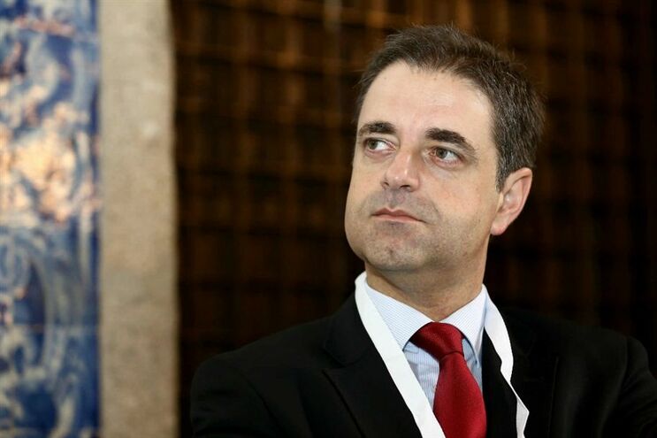 ELEIÇÕES EUROPEIAS: Presidente da Câmara de Braga pede “bom senso” sobre restrições da CNE à publicidade Institucional
