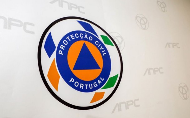 Municípios portugueses assinam protocolo com Protecção Civil e Liga dos Bombeiros
