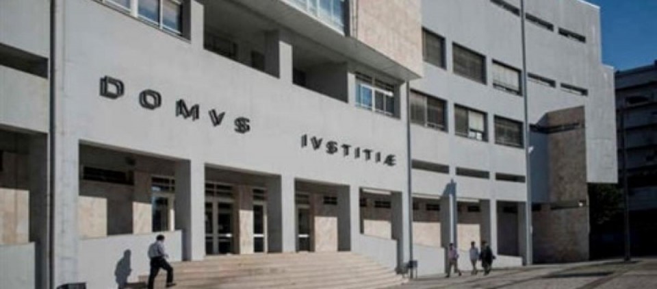 Funcionário do Tribunal de Braga absolvido de acesso indevido a processo