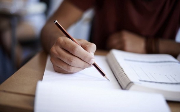 Câmara de Vila Verde atribui 261 bolsas de estudo a alunos do ensino superior