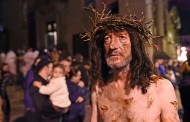Procissão ‘Ecce Homo’ leva ao centro histórico de Braga milhares de pessoas