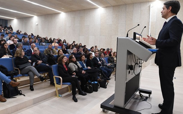 Braga “exige a qualificação dos recursos humanos”, afirma Ricardo Rio na formalização da Rede de Centros Qualifica