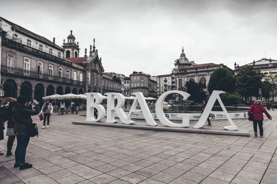 Investimento municipal em Braga duplicou em 2018 mas dívida a curto prazo aumentou