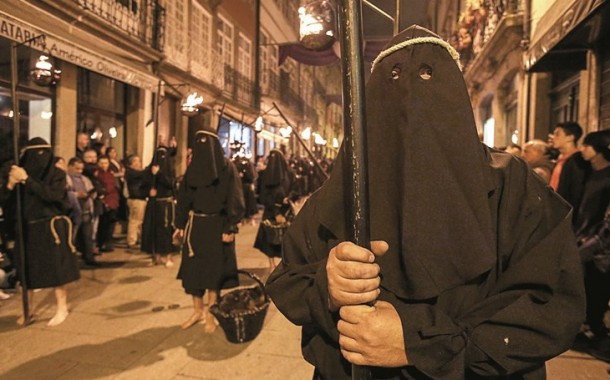 Projecto ‘How can I help?’ ajuda 5 mil turistas esperados na Semana Santa de Braga