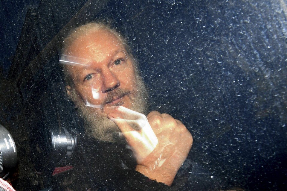 Julian Assange exposto a risco de “violações dos direitos fundamentais”, diz ONU