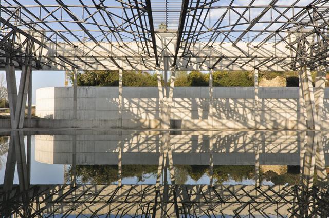 Oposição vota contra cedência do direito de superfície sobre  piscina inacabada à SAD do SC Braga
