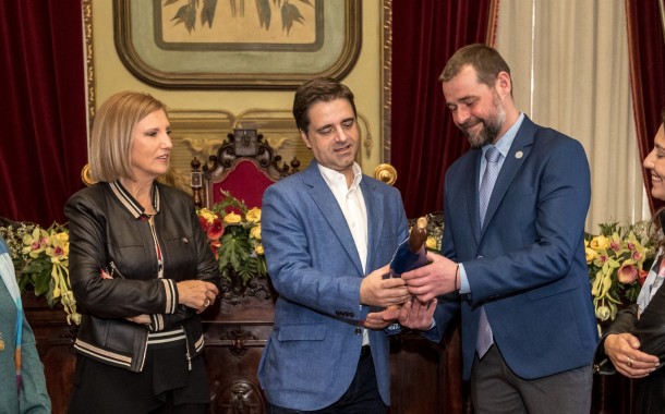 Representantes da UNESCO de “braços abertos” para apoiar alunos e escolas de dança de Braga
