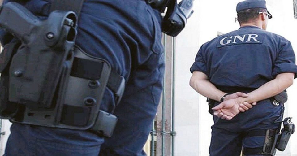 GNR da Póvoa de Lanhoso faz nove detenções por tráfico de droga em Amares, Braga e Porto