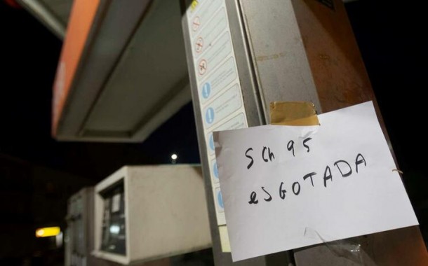 Sindicato de motoristas de matérias perigosas entregou pré-aviso de greve para Maio