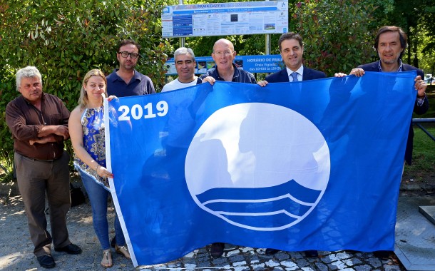 Praia Fluvial de Adaúfe, em Braga, hasteou Bandeira Azul