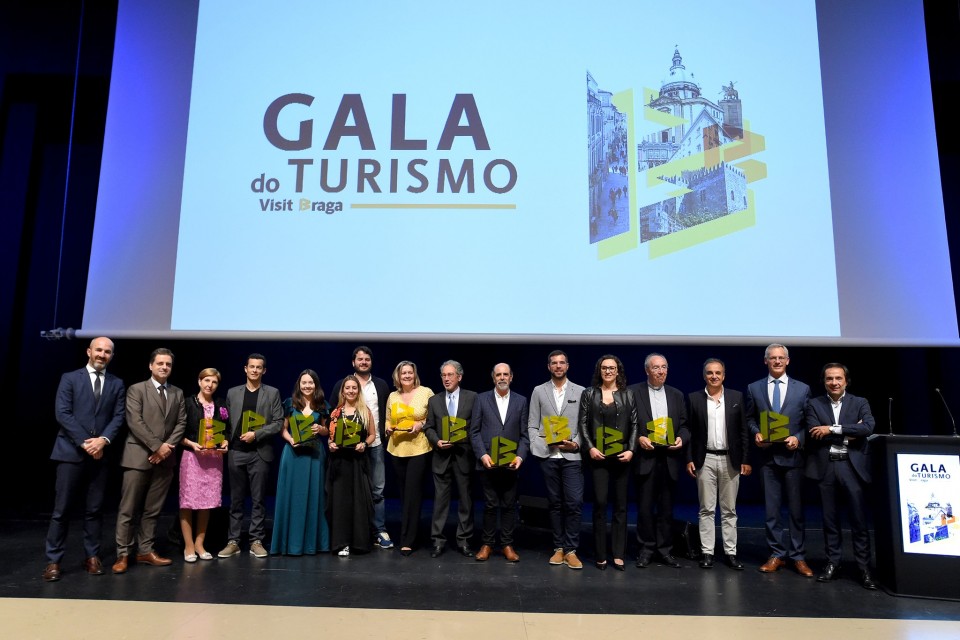 Gala do Turismo de Braga distingue D. Jorge Ortiga como personalidade do ano