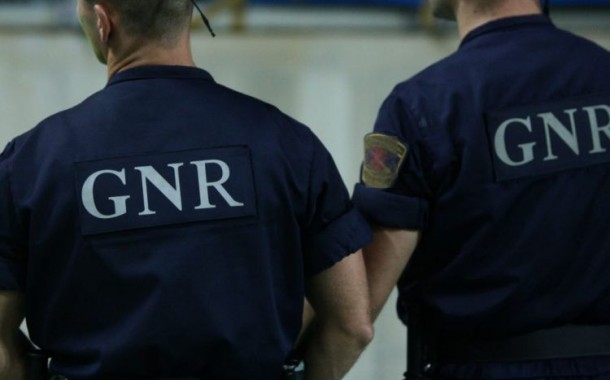 GNR detém em Braga dois assaltantes de pastelarias