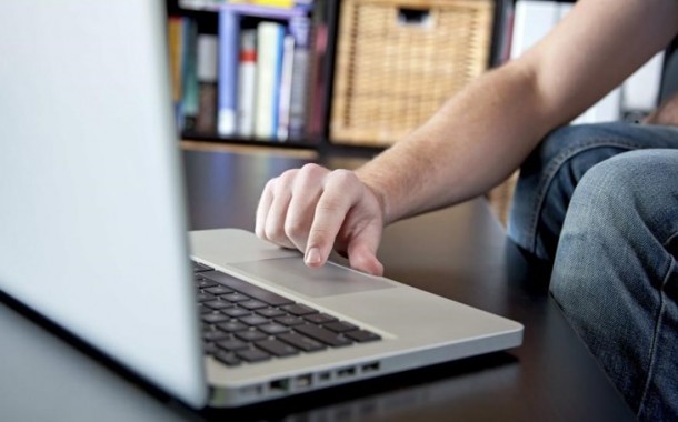 Internet já traz mais problemas aos jovens que o álcool ou a droga revela Ministério da Saúde