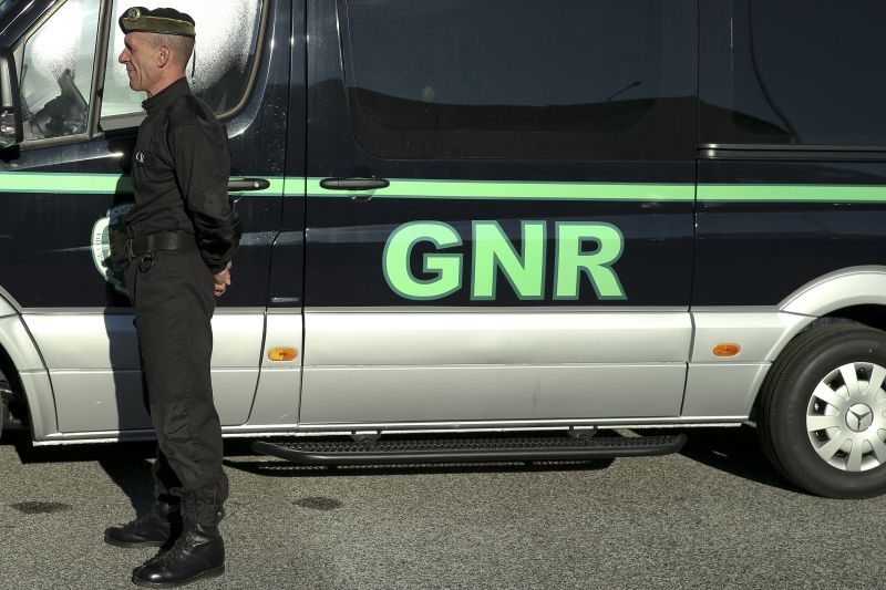 GNR de Barcelos identificou quatro jovens por furto em estabelecimentos comerciais com recurso alta tecnologia