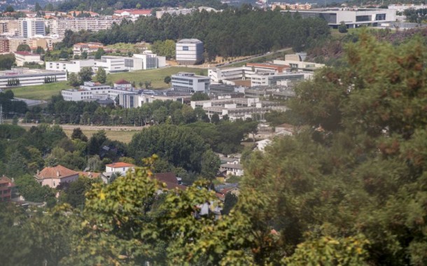Universidade do Minho procura voluntárias com disfunção ovulatória para estudo sobre infertilidade