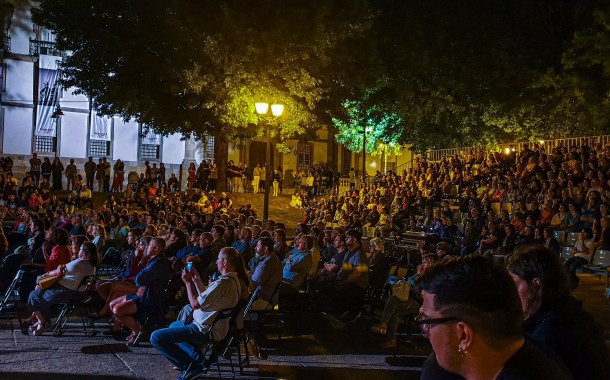 Orquestra Filarmónica de Braga levou ‘Danças do Mundo’ à praça do Município
