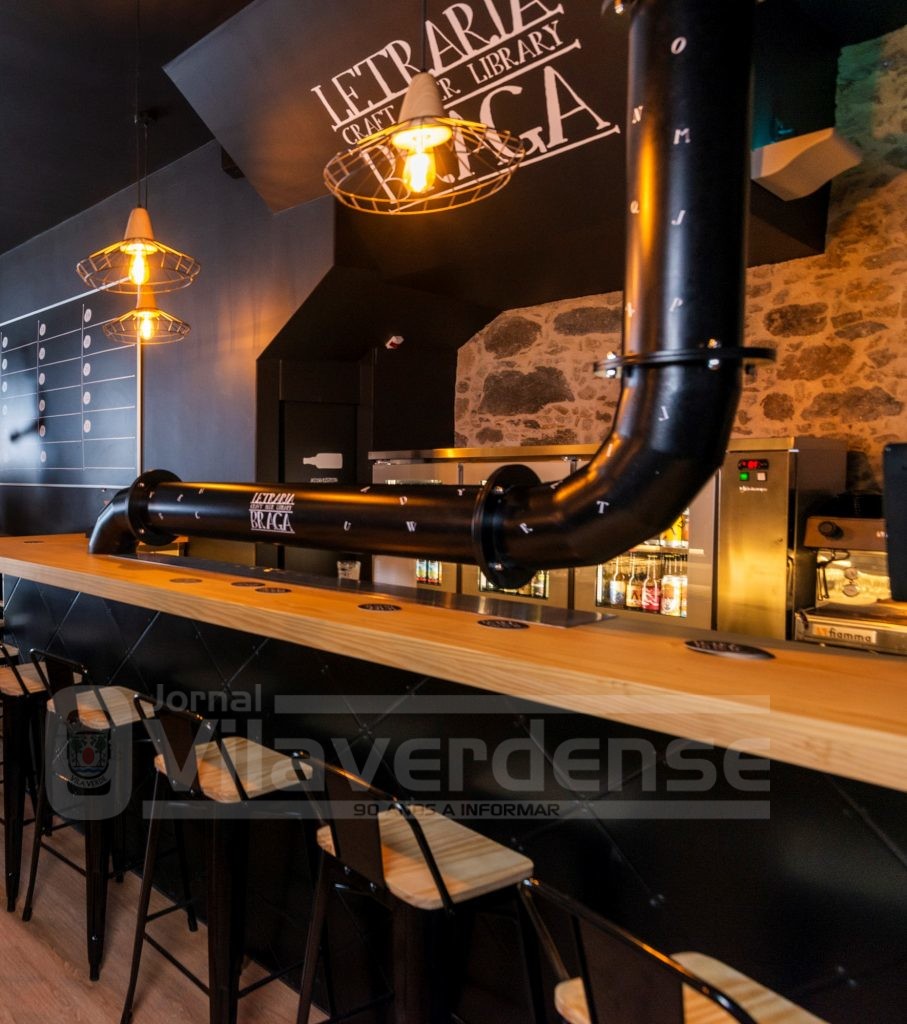 ‘Letra’ abre bar em Braga que “também pretende ser uma livraria comunitária”