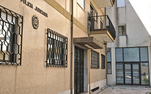 Filho do homem encontrado morto em Barcelos detido pela PJ