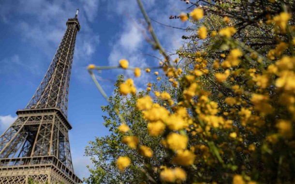 Autarquia de Paris declara estado de urgência climática