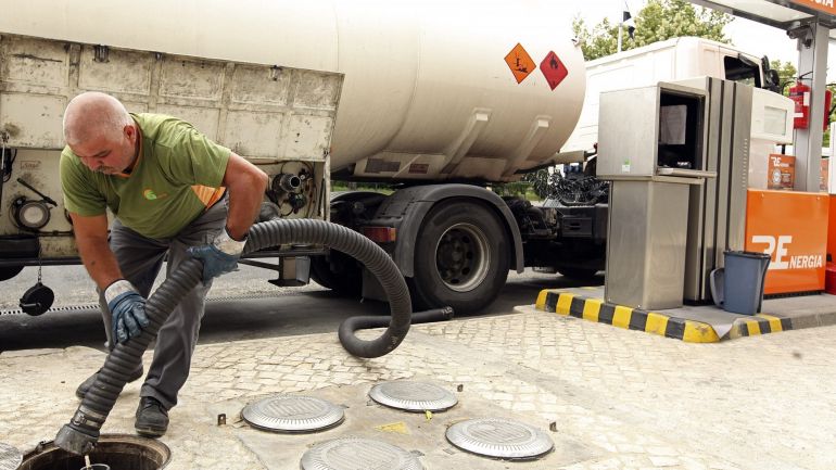 Petrolíferas confirmam corrida às bombas de gasolina