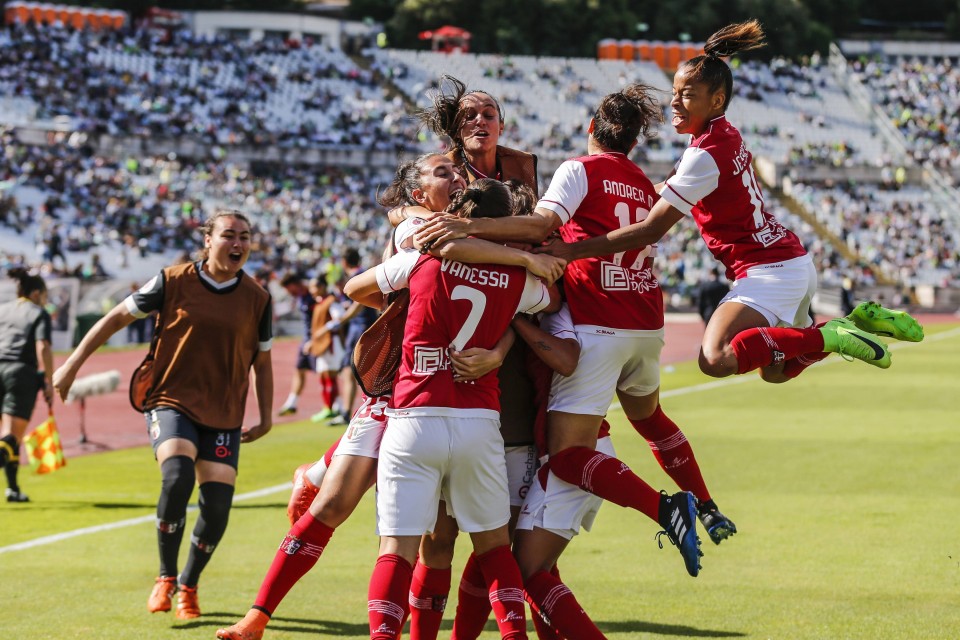 'Guerreiras’ do SC Braga defrontam PSG na Liga dos Campeões